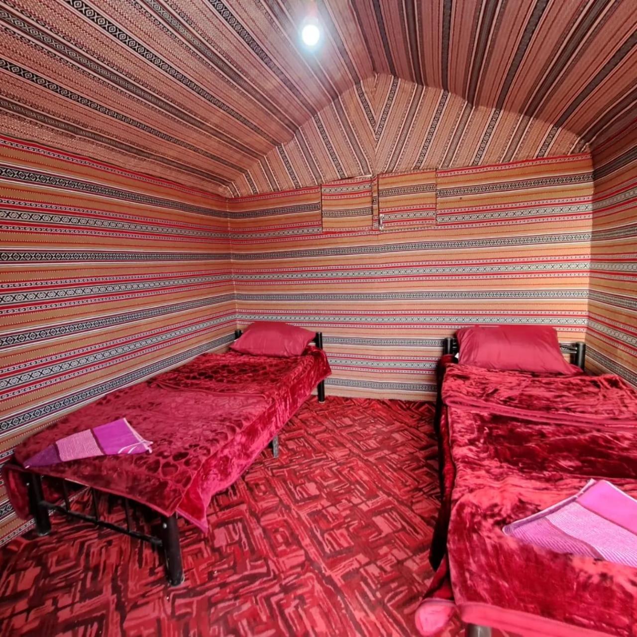Wadi Rum Desert Heart Camp 外观 照片