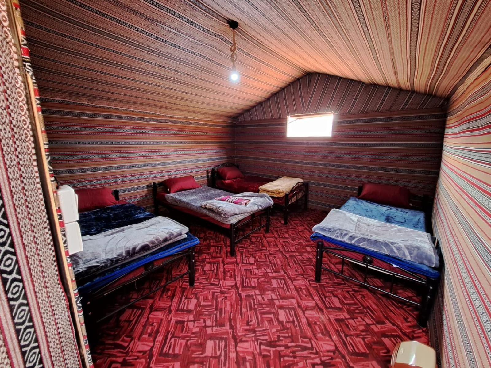 Wadi Rum Desert Heart Camp 外观 照片