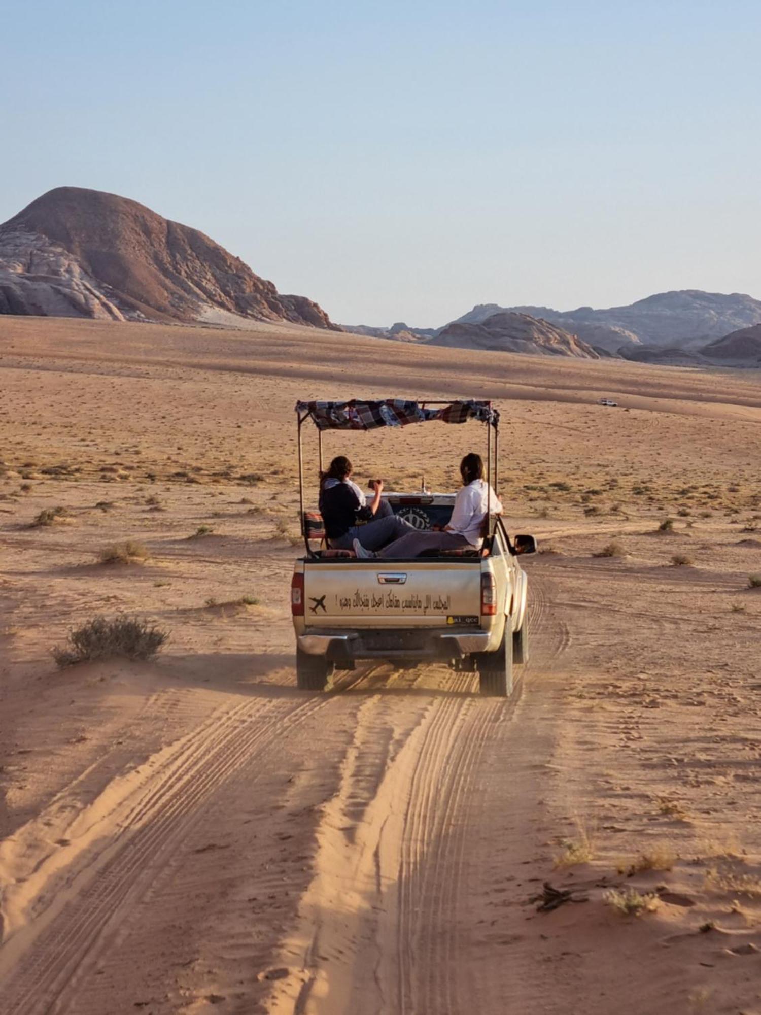 Wadi Rum Desert Heart Camp 外观 照片