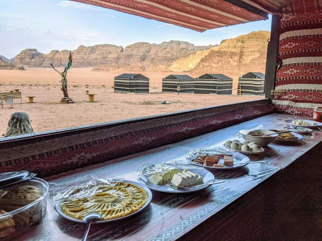 Wadi Rum Desert Heart Camp 外观 照片