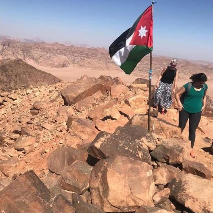 Wadi Rum Desert Heart Camp 外观 照片